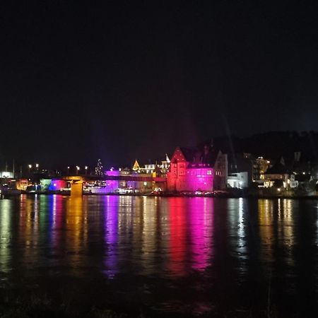 Casa Barzen - Stilvoll Urlauben An Der Mosel Appartement Reil Buitenkant foto