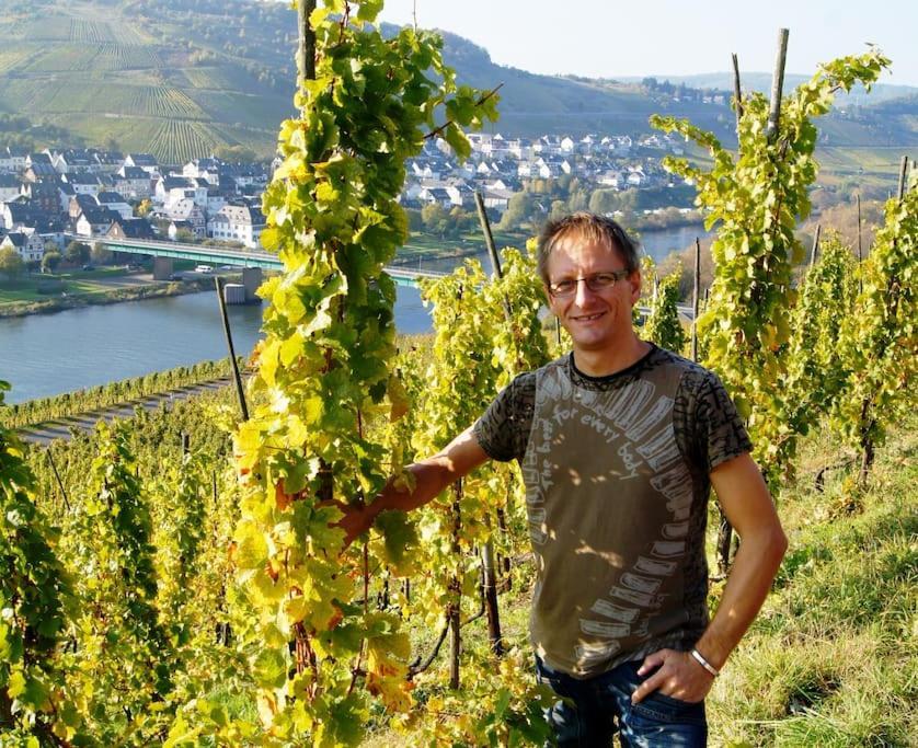 Casa Barzen - Stilvoll Urlauben An Der Mosel Appartement Reil Buitenkant foto